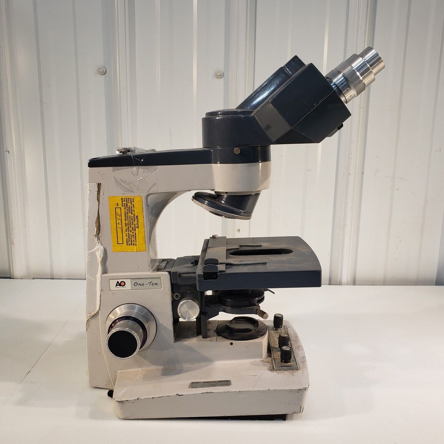 Reichert American Optical Microstar One Ten Microscope -For Parts Or Repair