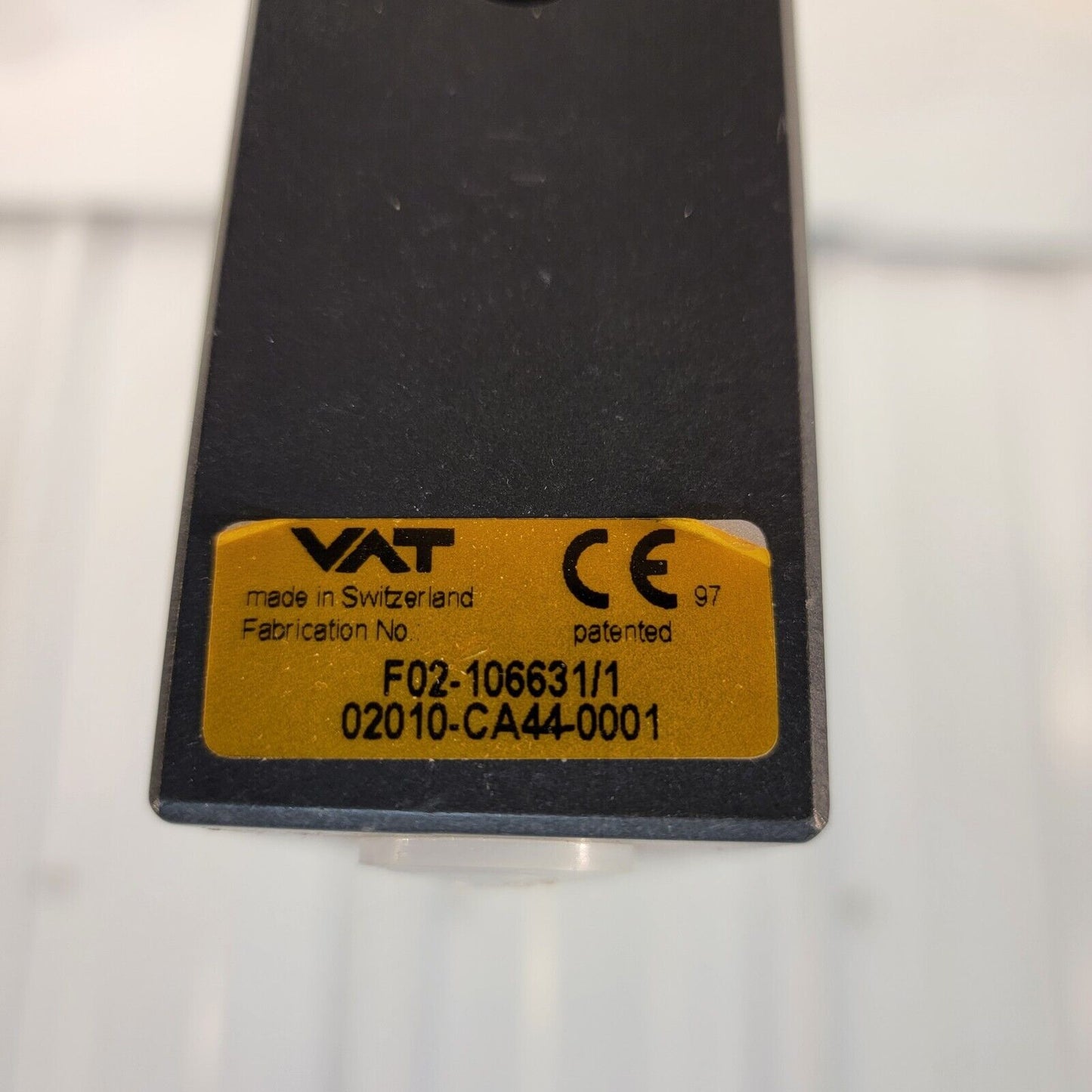 VAT High Vacuum Chamber Rectangular Gate Valve F02-106631/1 02010ZCA44-0001