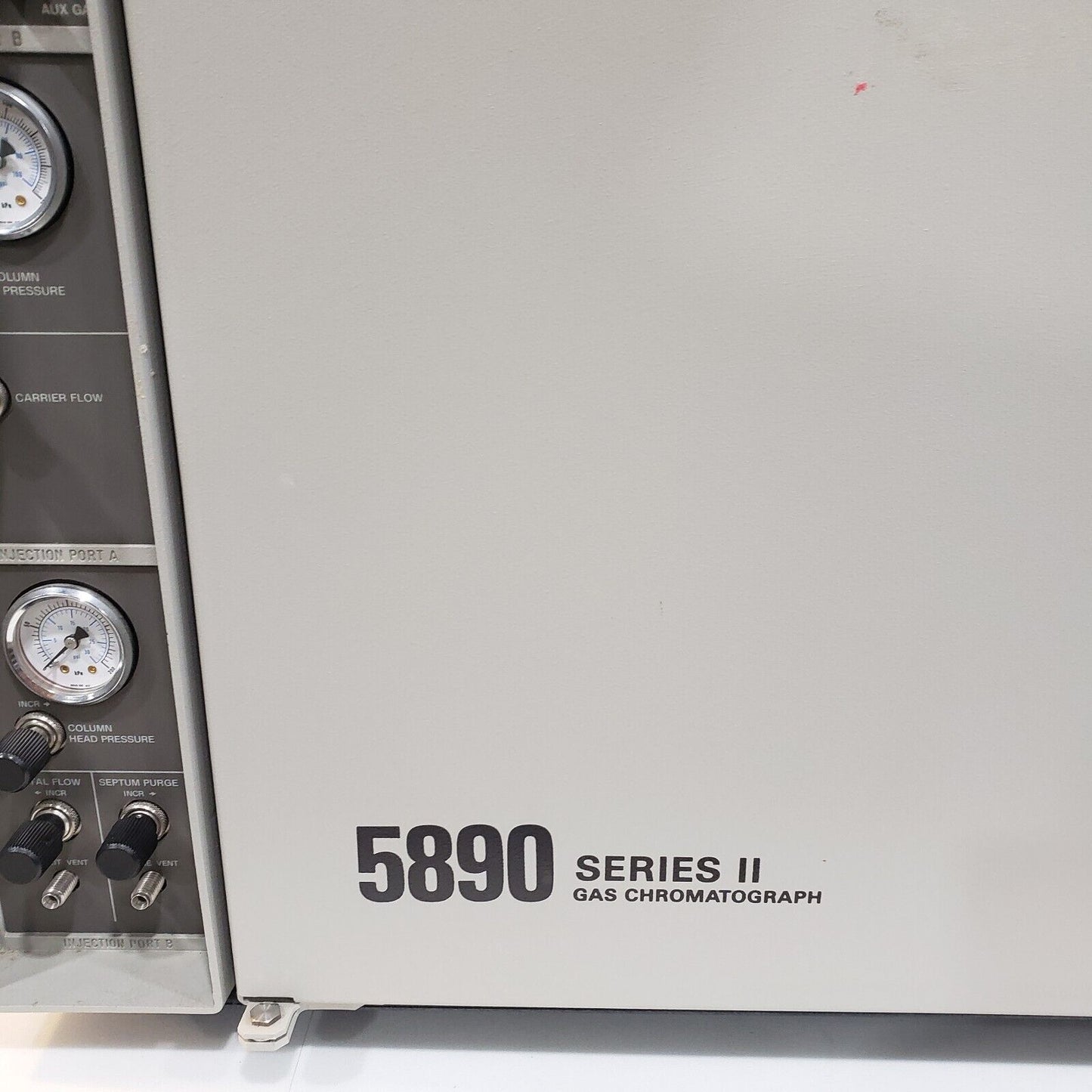 HP Hewlett-Packard 5890 Series II Gas Chromatograph w/ Flame Detector