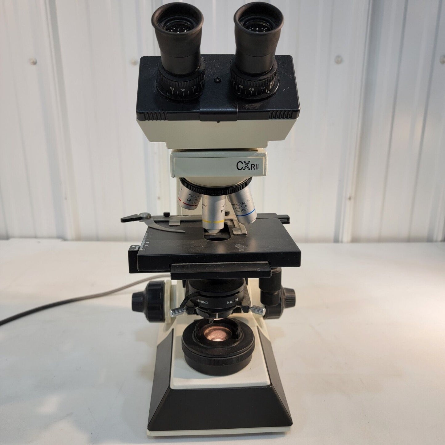 Wesco CXRII Upright Optical Microscope 40-1000x SemiPlanAchro Objectives 2x Eyep