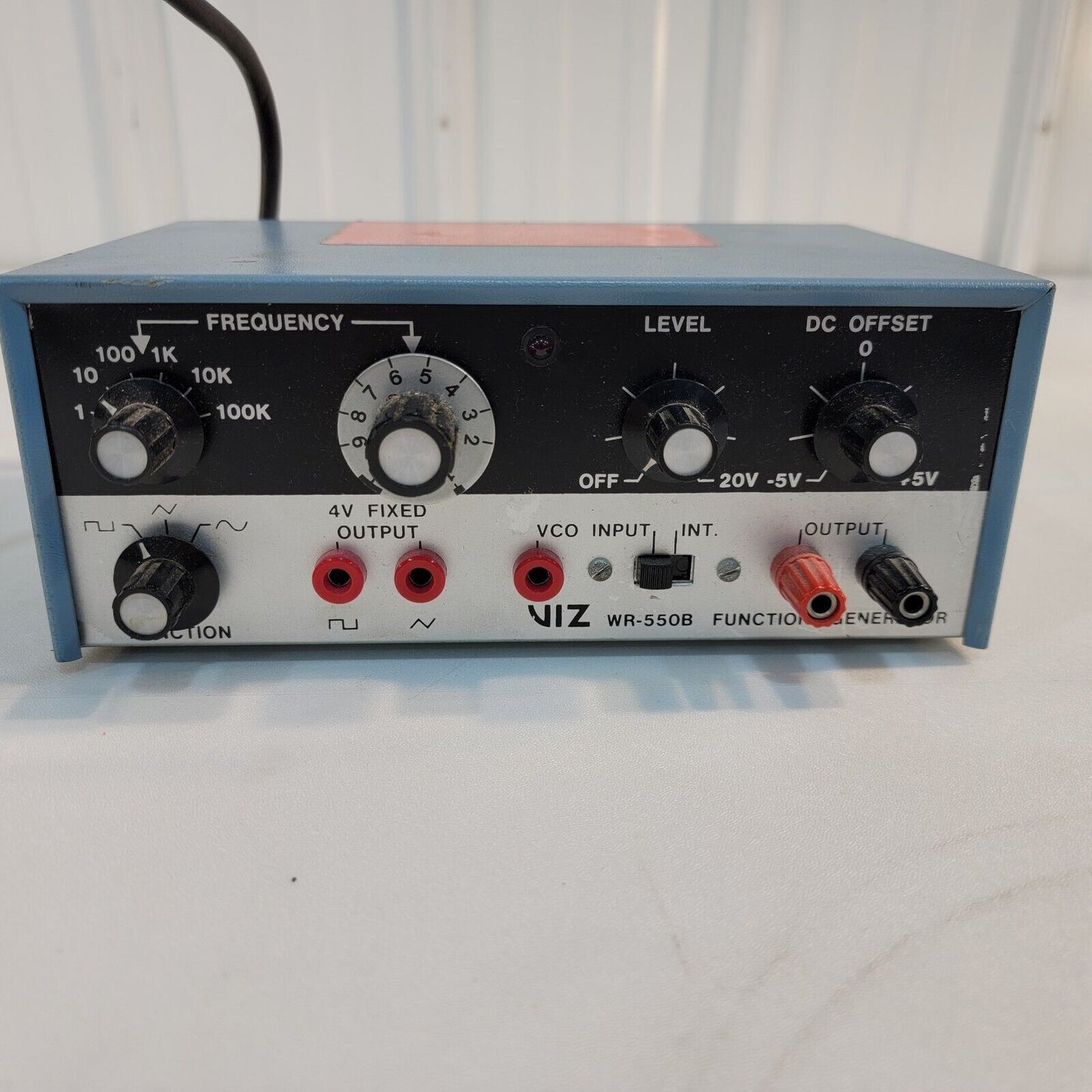 Vintage Viz Function Generator WR-550 B  1 Hz-1 MHz Square Wave Sawtooth Sine