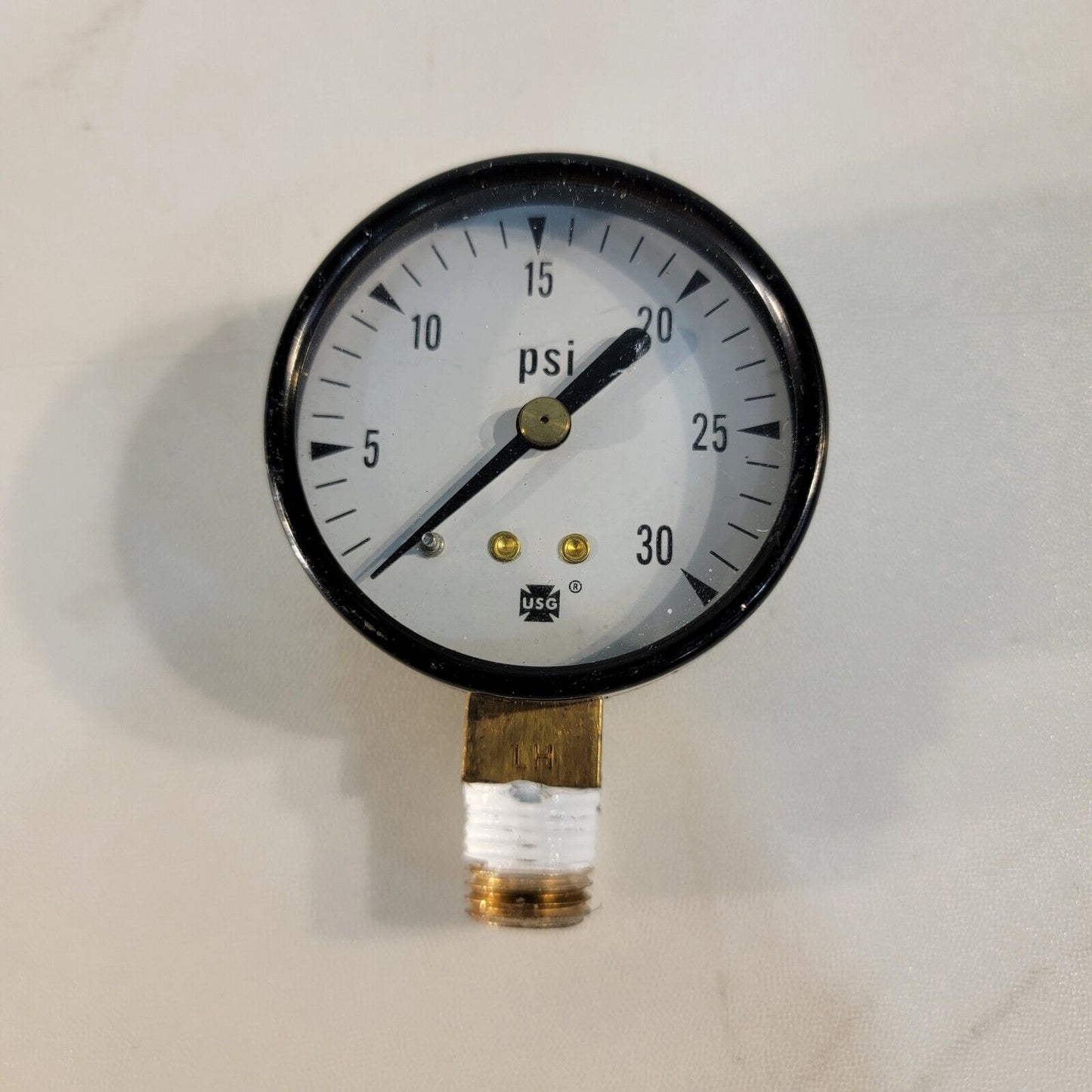 USG 30 PSI Full Scale Range Pressure Meter 0-30 PSI