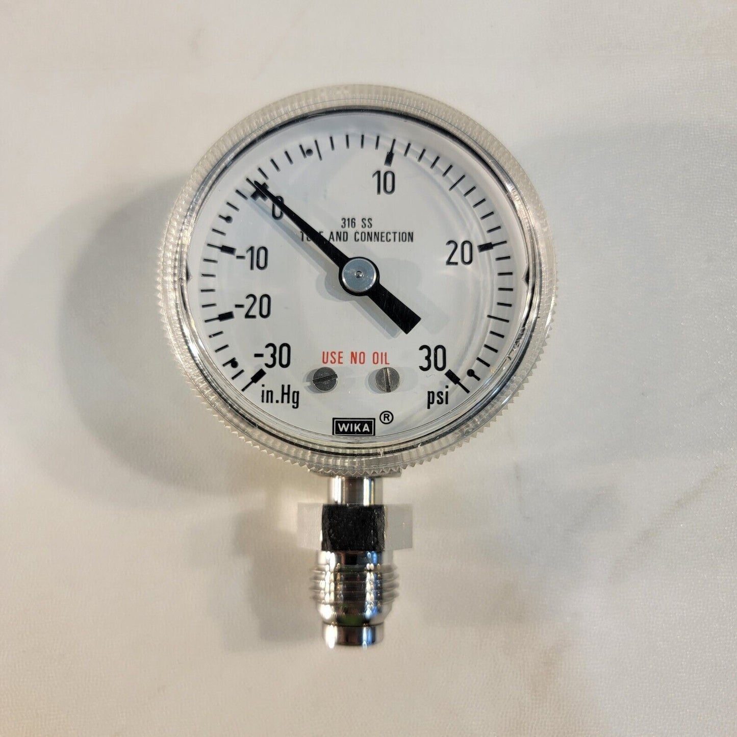 Wika -30 in.Hg to 30 PSI Vacuum Pressure Combination Gauge 30 PSI 1/4" VCR 316SS