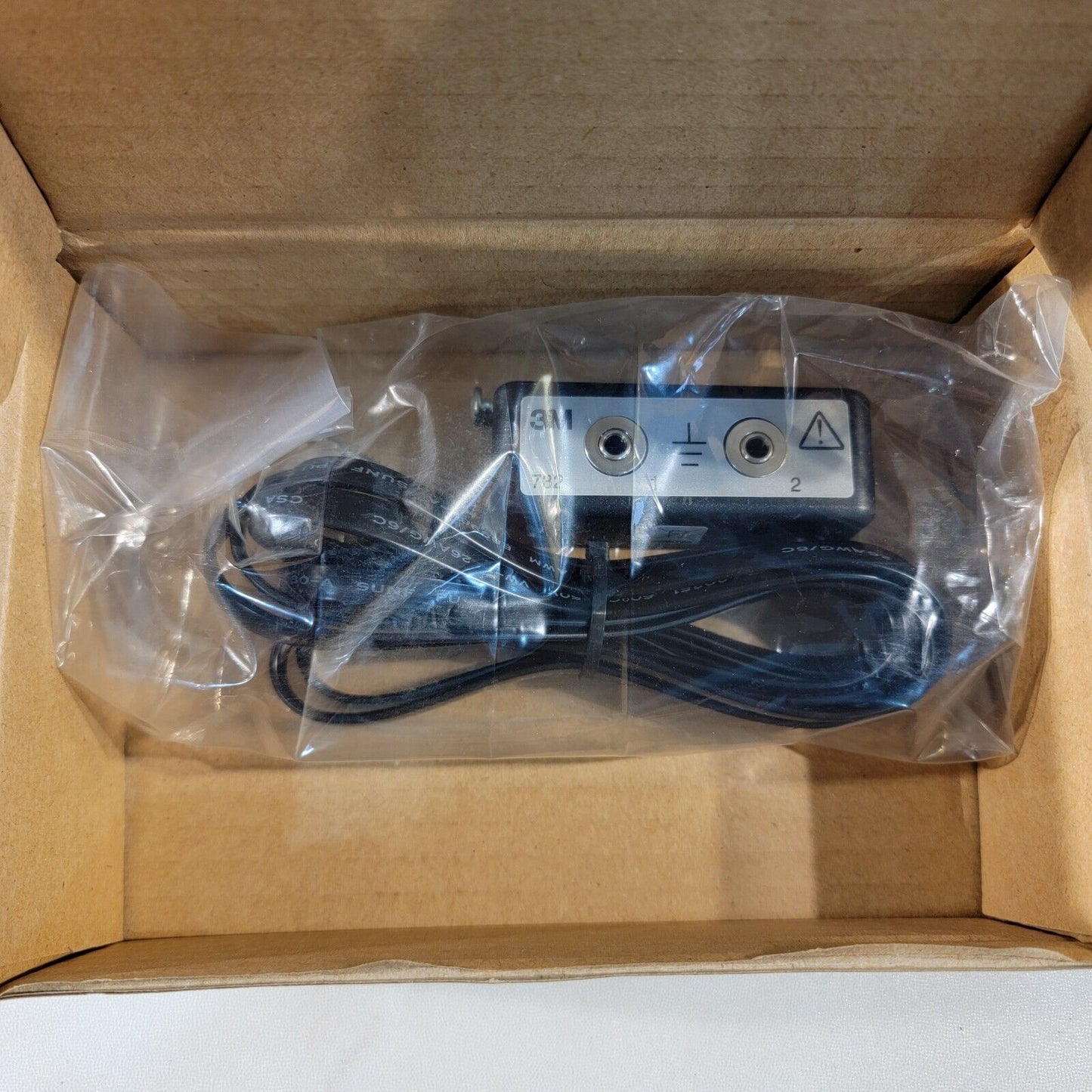 3M 732 Dual Remote ESD Wrist Strap Input Jack Kit for 724 Workstation ...