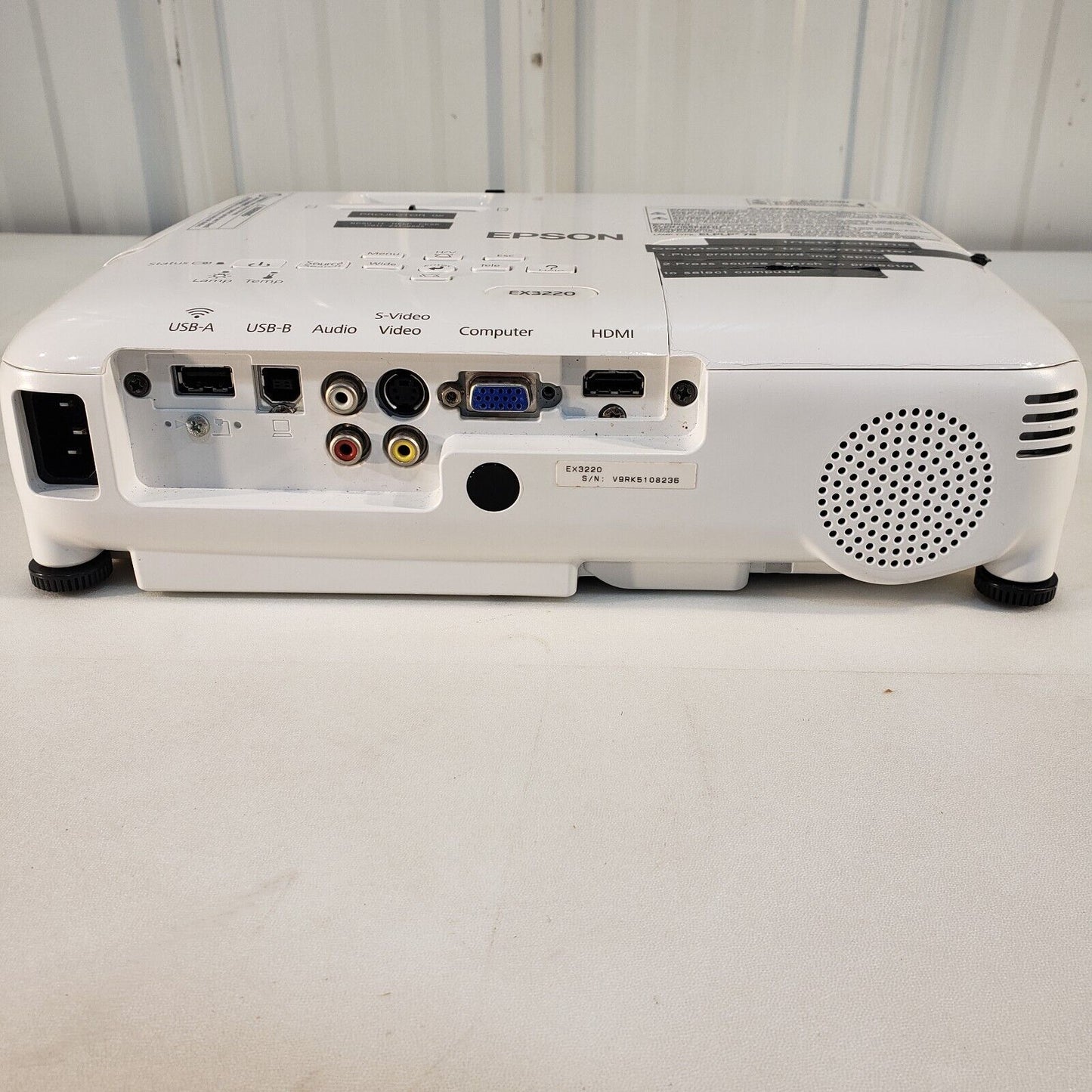 Epson EX3220 Projector With Remote, Power Cord, And VGA Cable