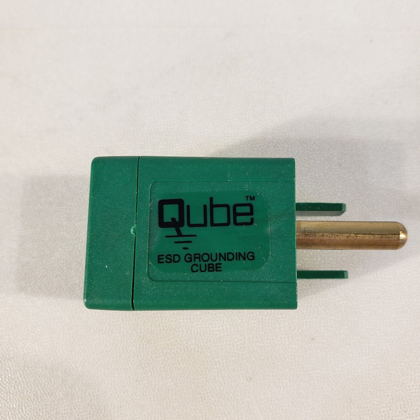 Qube Prostat Corporation Q007 ESD Earth Bonding Outlet Grounding Cube