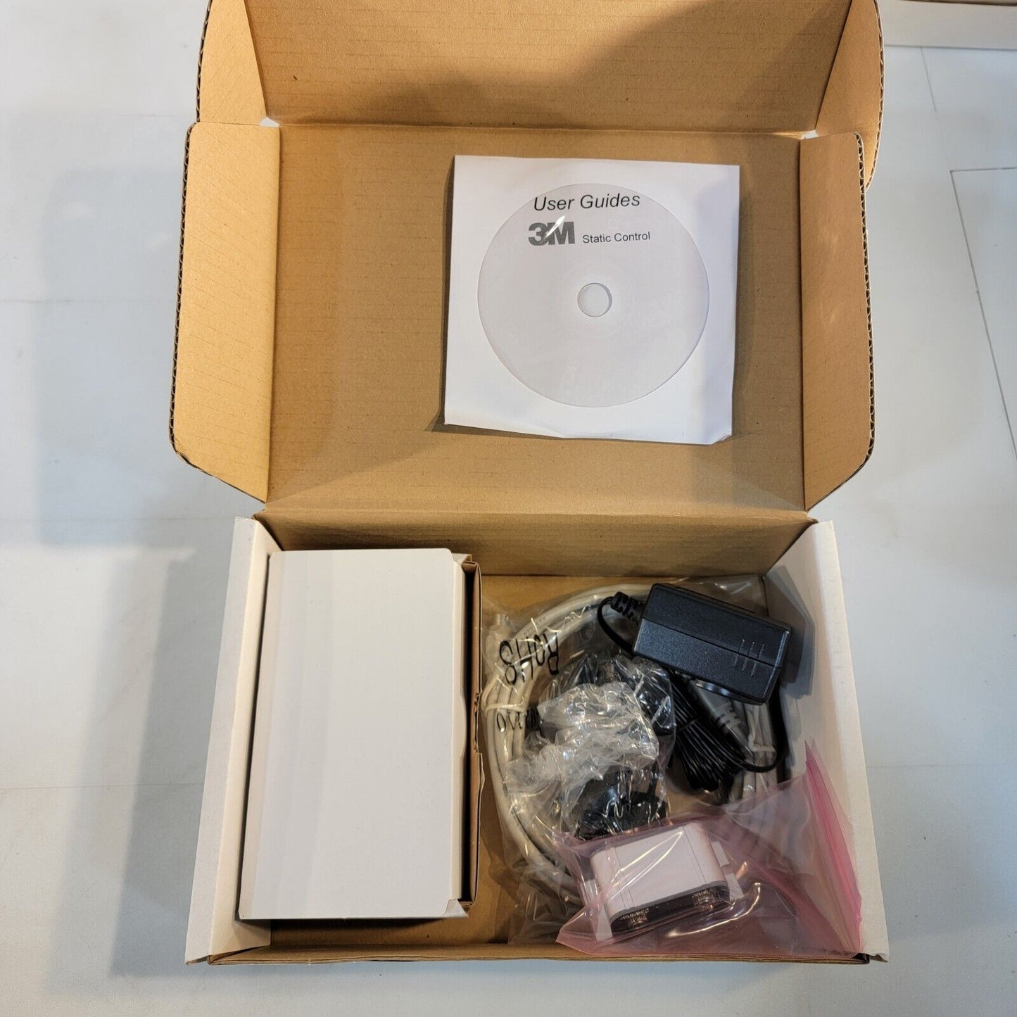 3M WS Aware CTC061-3-1X242-WW Wrist ESD Complete Safety System 1x Remote Term