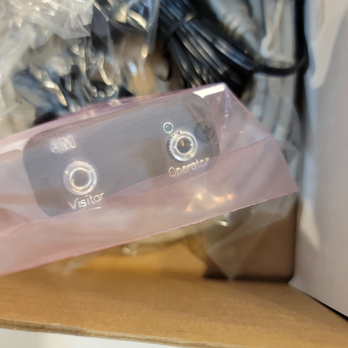 3M WS Aware CTC061-3-1X242-WW Wrist ESD Complete Safety System 1x Remote Term