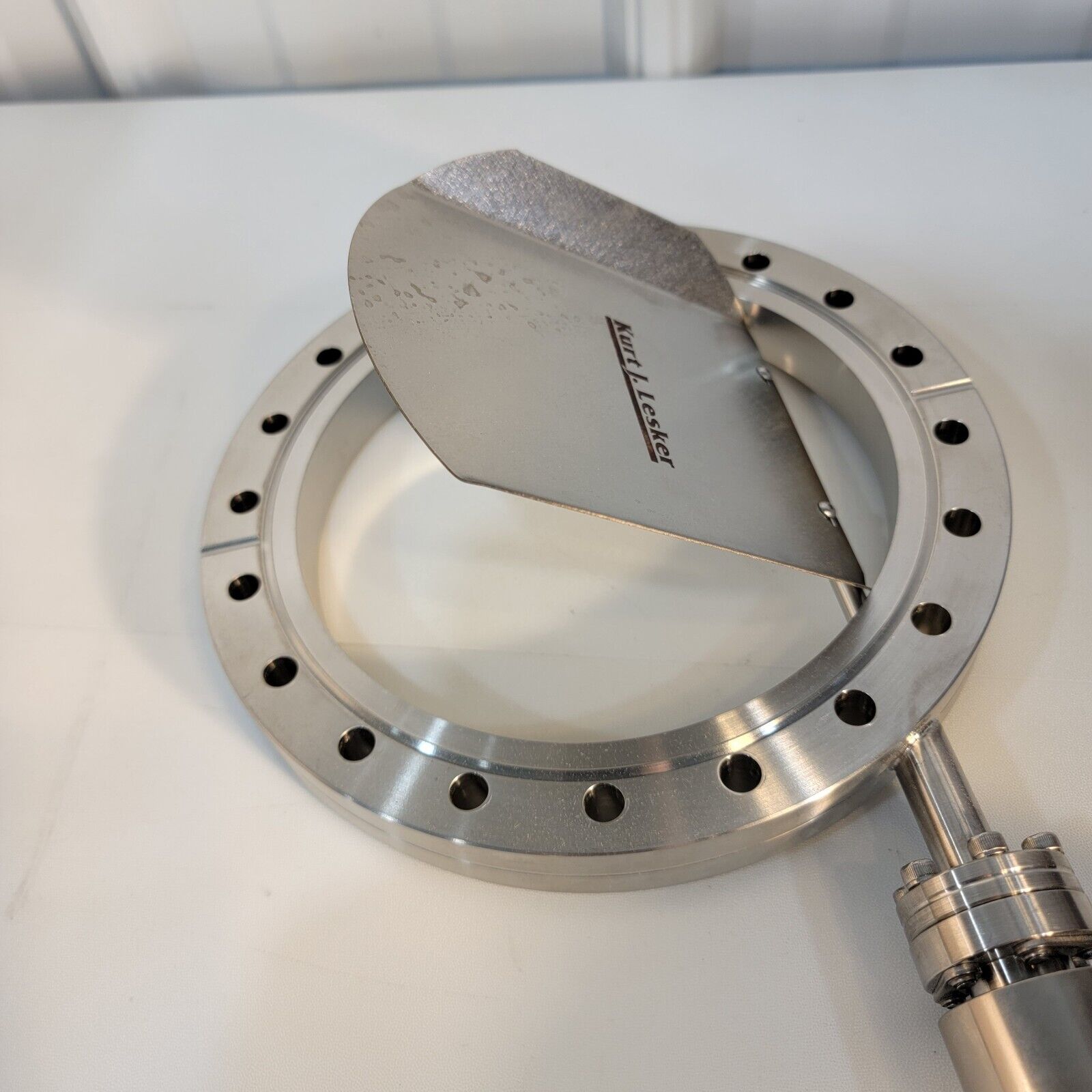 Kurt Lesker 8" CF DN160CF Conflat Manual Viewport Shutter High Vacuum
