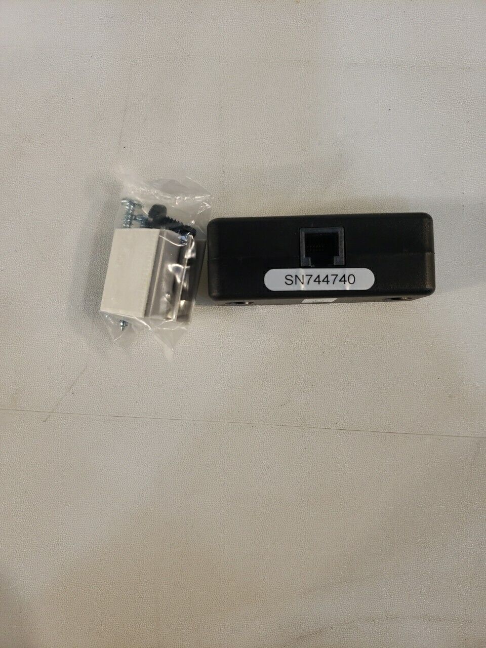 3M 733 Remote ESD Safety Input Jack And Screws for Monitor 724 – Lab ...