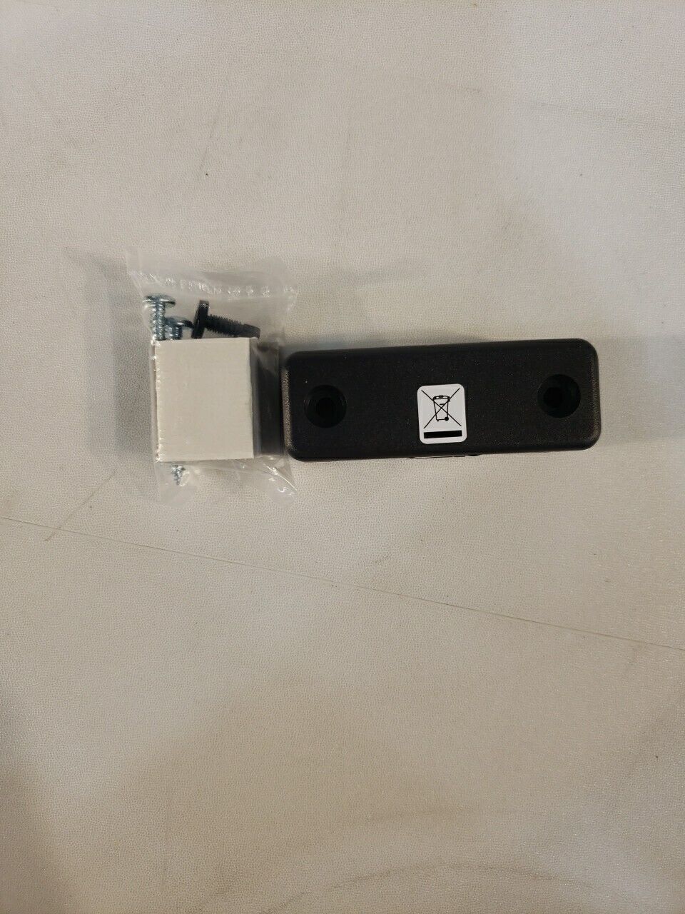 3M 733 Remote ESD Safety Input Jack And Screws for Monitor 724 – Lab ...