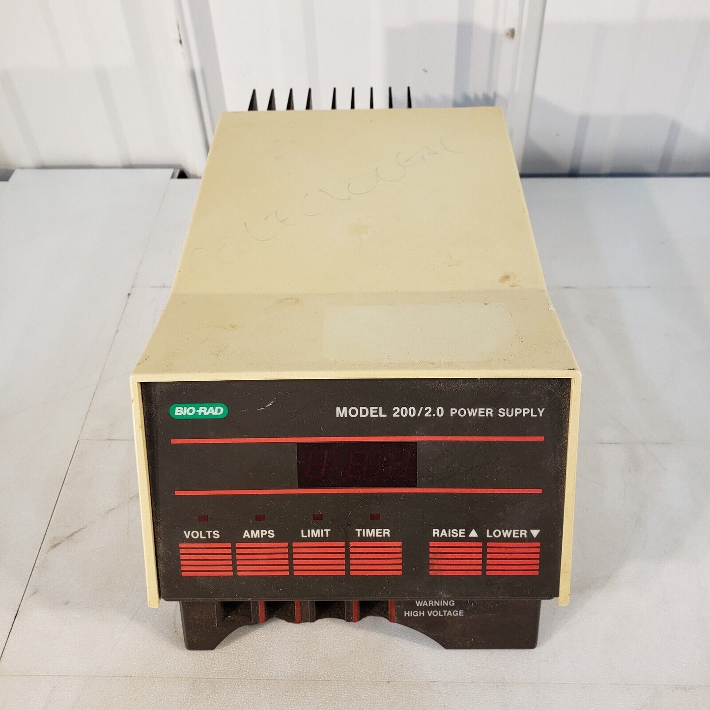 Bio-Rad 200/2.0 200V Max Electrophoresis Power Supply