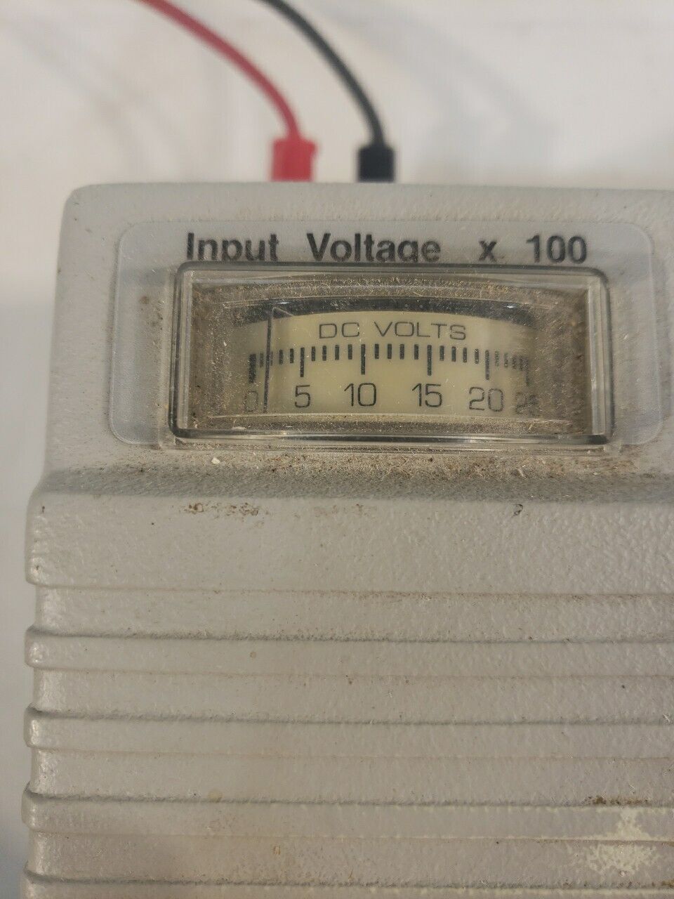 Invitrogen Corporation Electroporator II Voltmeter Biology Cell Membrane