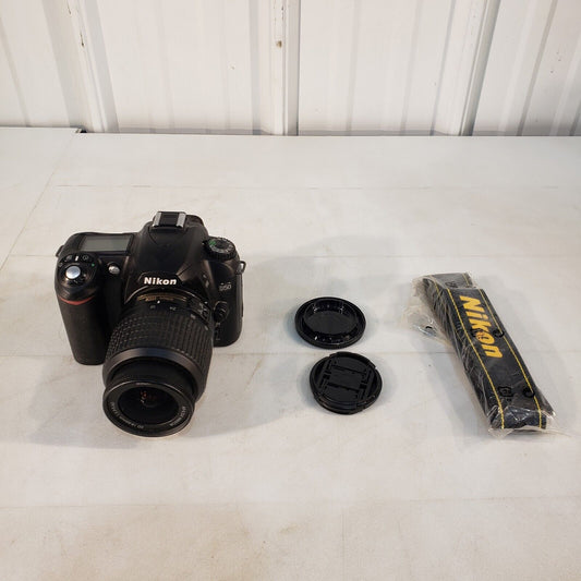 Nikon D50 Digital Camera w/ AF-S NIKKOR 18-55mm Barrel & Strap Tested Working