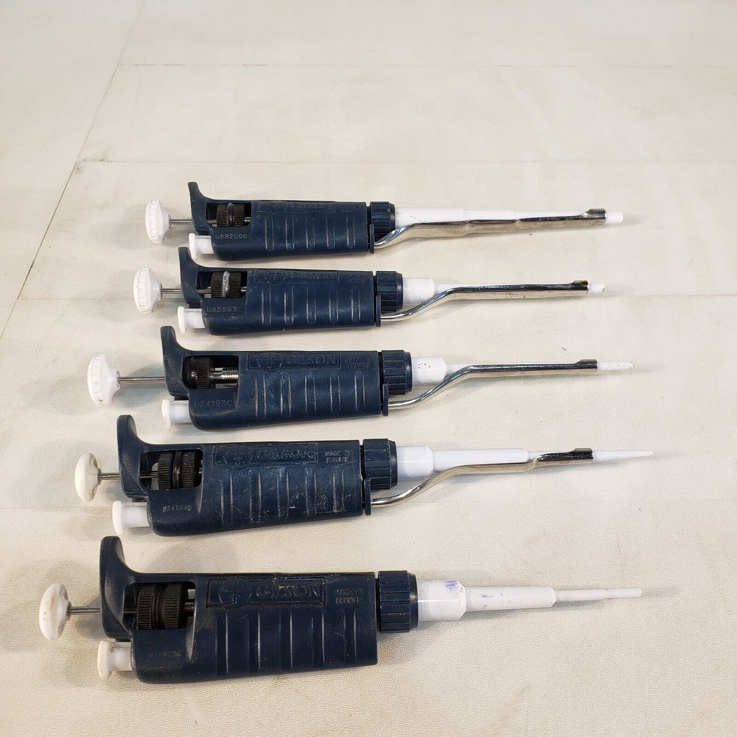 Set of 5 Gilson Pipettes P10 10uL P20 20uL P100 100uL P200 200uL P1000 1mL Pipet