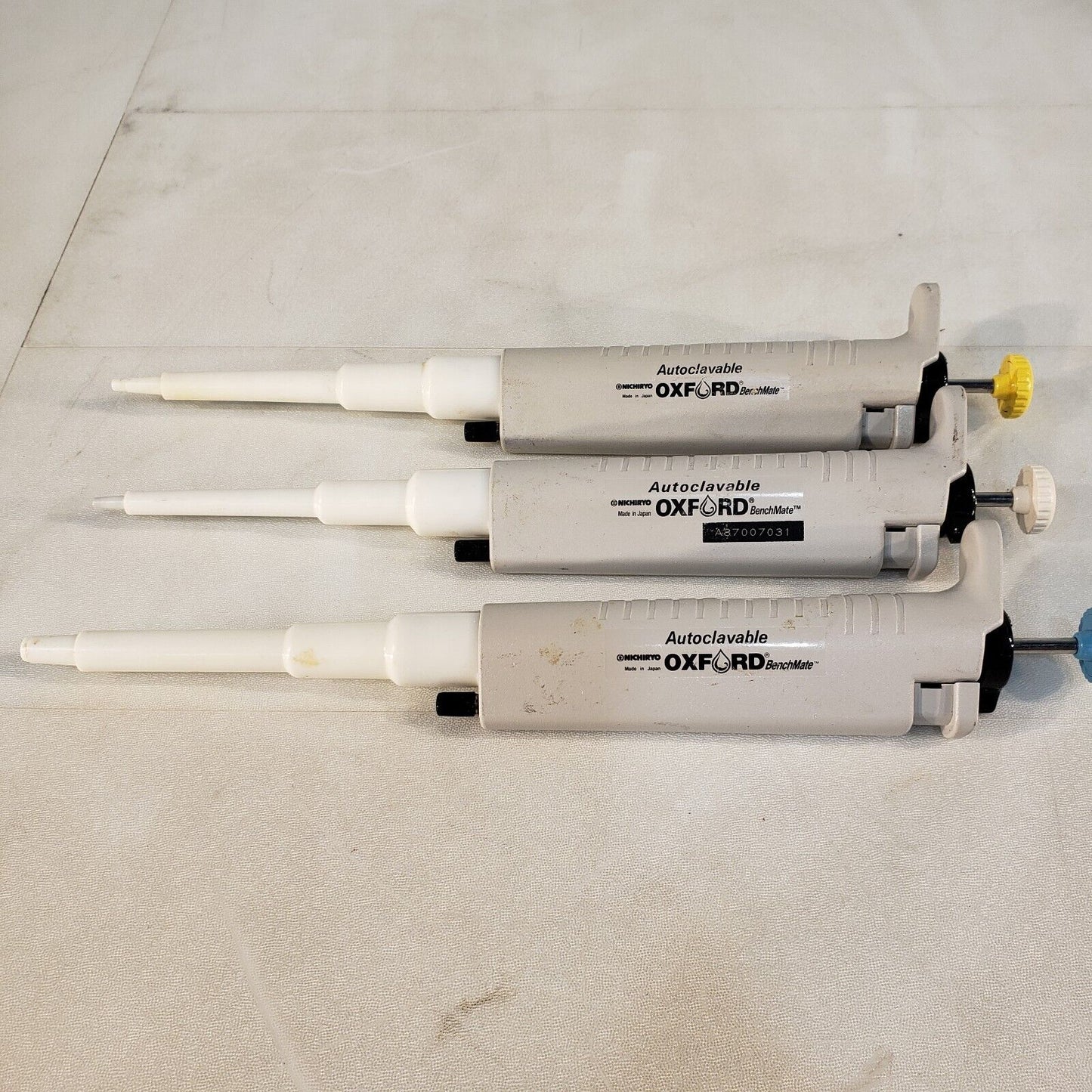 Lot Of 3 Oxford Autoclavable Pipettes 0.5-10uL 10-100uL 100-1000uL