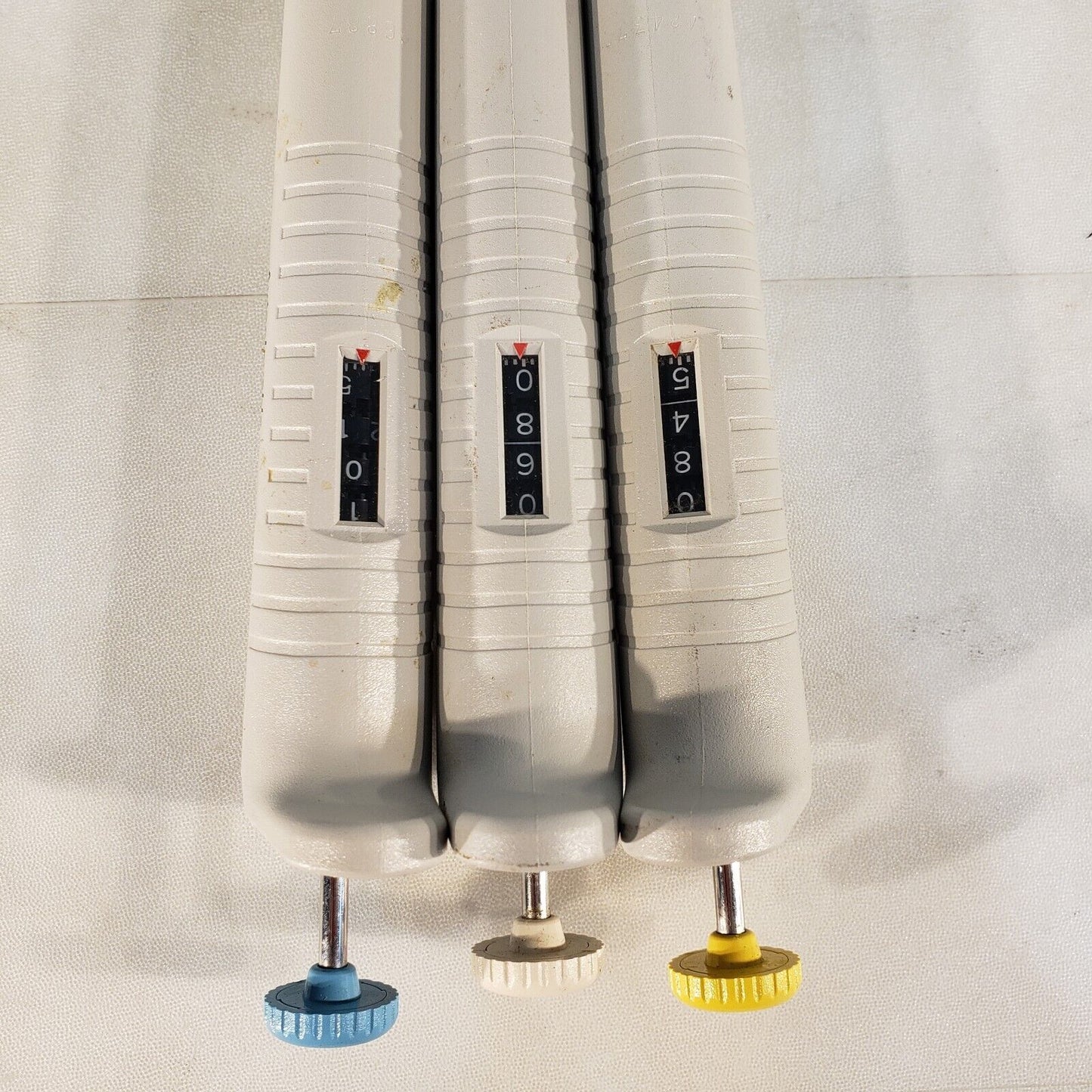 Lot Of 3 Oxford Autoclavable Pipettes 0.5-10uL 10-100uL 100-1000uL