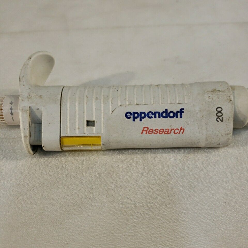 Lot of 3 Eppendorf Research Pipette 1-20uL 2x 20-200uL Variable Single Channel