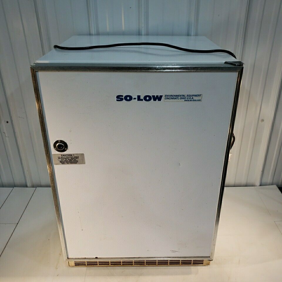 So-Low 6CAR7152 Refrigerator/Freezer Solid Door Undercounter