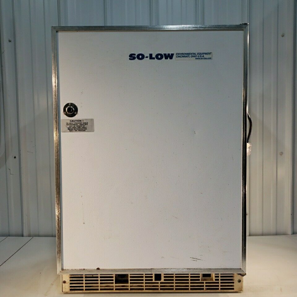 So-Low 6CAR7152 Refrigerator/Freezer Solid Door Undercounter