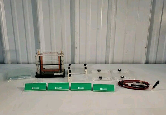 Atto Corporation AE-6450 Mini Slab Electrophoresis System Kit Set