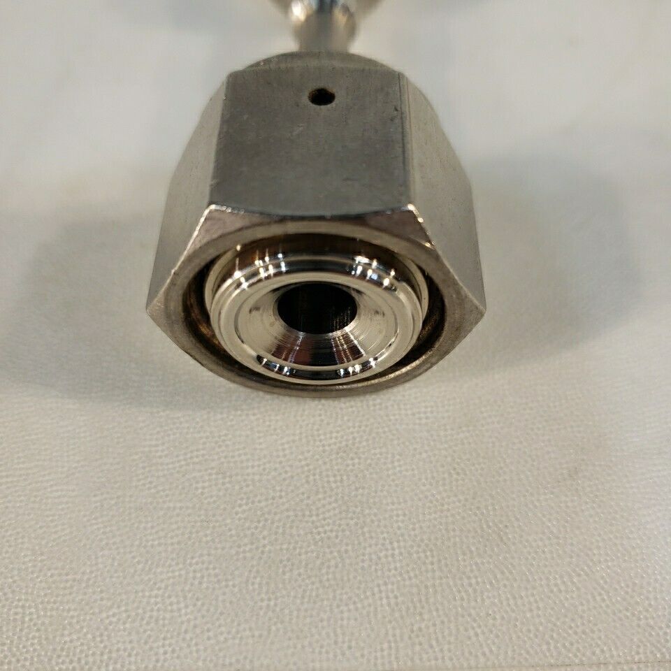 Cajon 1/2" VCR to 1/4" VCR Female Adapter Tube 3.75" Length 316 SS