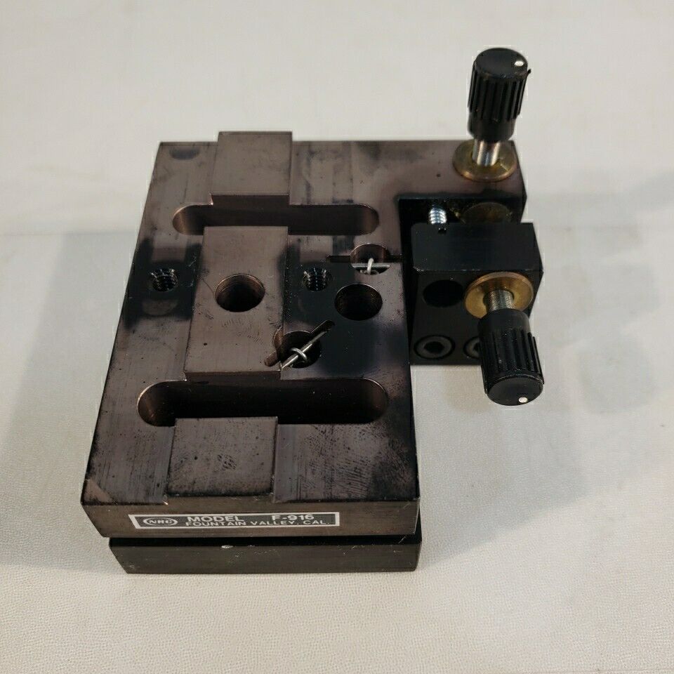 Newport NRC F-916 Linear Motion Positioner Optical Stand