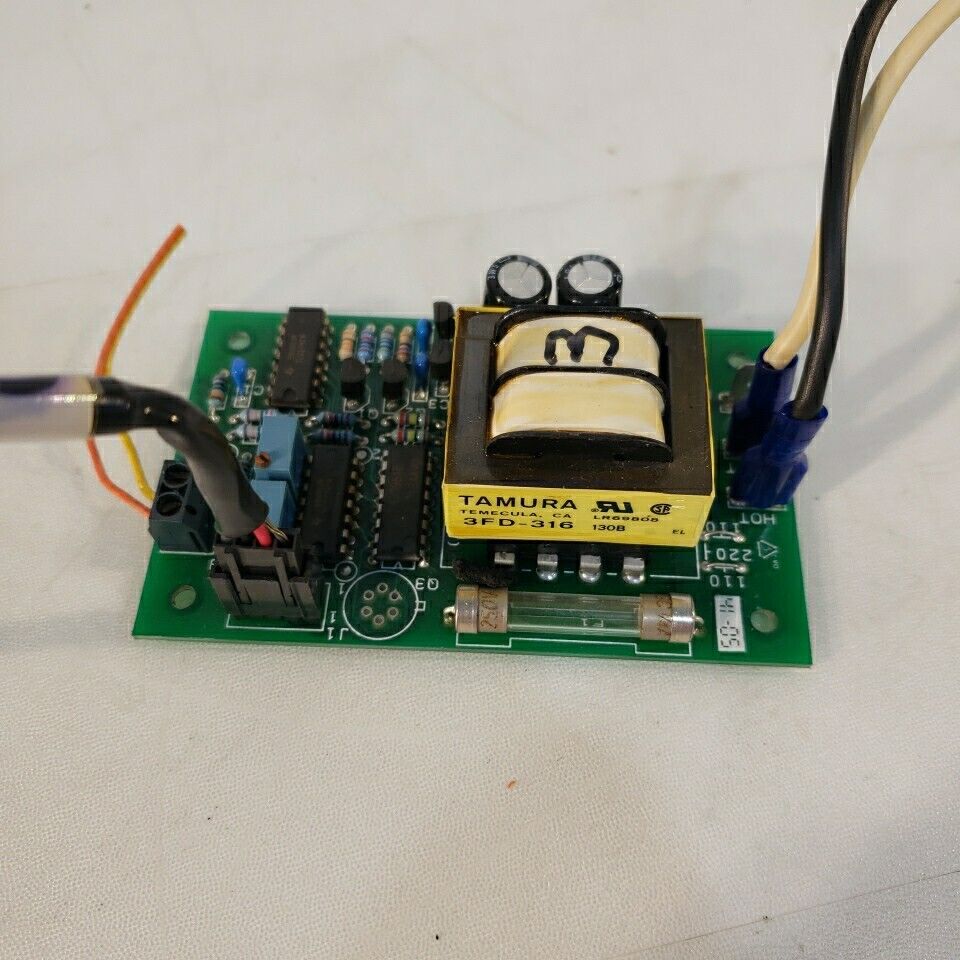 Sheldon 32-1000-00 Circuit Board From Shel Labs CO2 Incubator Working Tested PCB