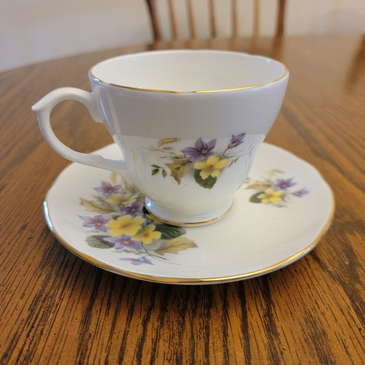 Duchess Bone China Teacup & Saucer Floral Stem Greend Pattern 346 England