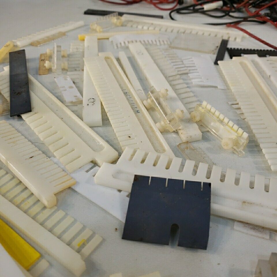 HUGE LOT Of Electrophoresis Combs Power Cords Spacers Containers Sigma Bio-Rad