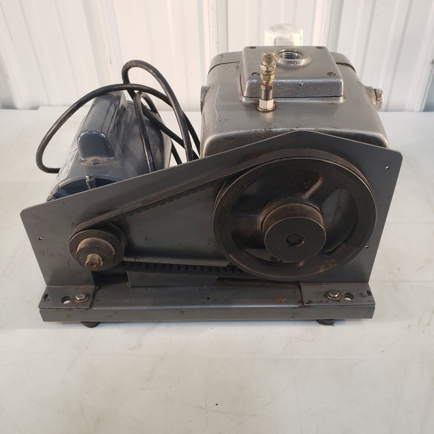 Precision D150 Vacuum Pump 5.3 cfm 8.3 mTorr, 1" NPT Inlet/Exhaust High Vacuum