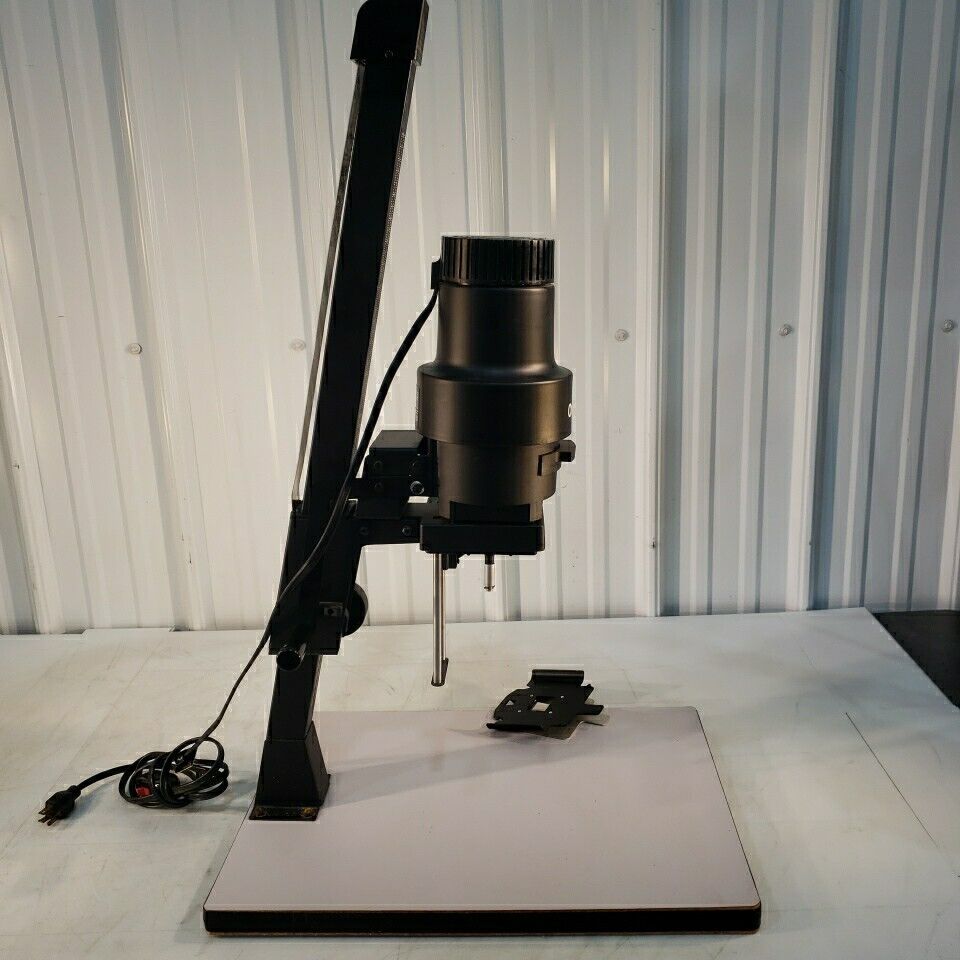 Omega C-700 Lamphouse Condenser w/ 55cm Adjustable Z-axis No Lens No Lightbulb