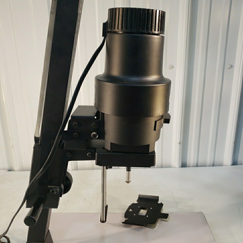 Omega C-700 Lamphouse Condenser w/ 55cm Adjustable Z-axis No Lens No Lightbulb