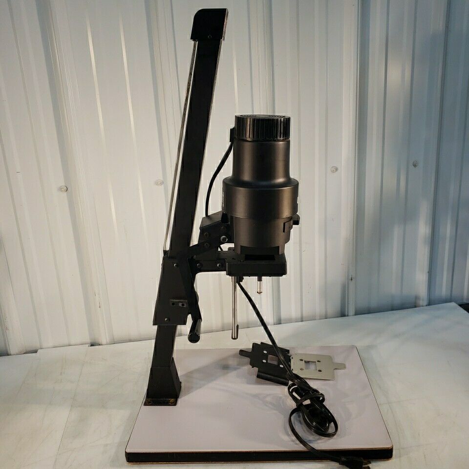 Omega C-700 Lamphouse Condenser w/ 55cm Adjustable Z-axis No Lens No Lightbulb