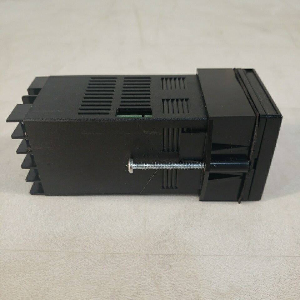 Red Lion T1621100 Digital Temperature Controller - Powers on Works