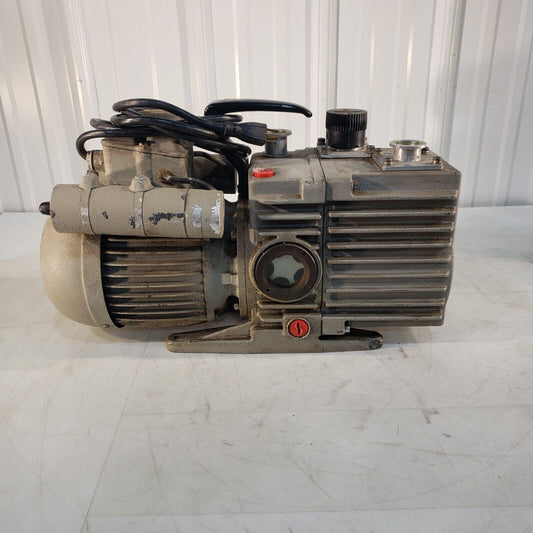 Leybold-Heraeus D8A Vacuum Pumps To 19 mTorr, 115V KF25 Inlet/Exhaust Flanges