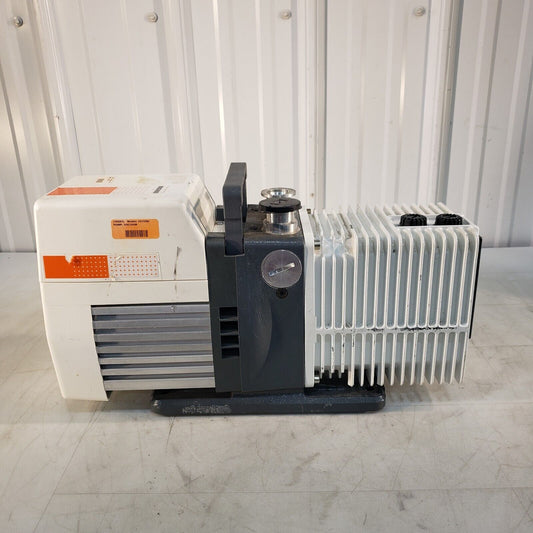 Alcatel Pascal 2010 SD Vacuum Pump, Pulls 9 mTorr, KF25 Inlet/Exhaust 115V