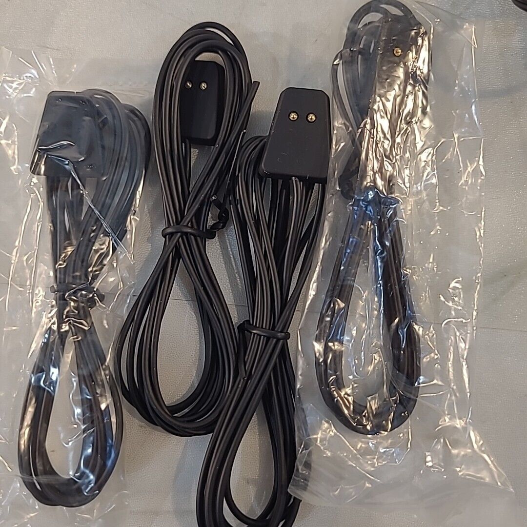 Revolabs 05-Elitecrov4 Cross Over Adapter Mircrophone Installation