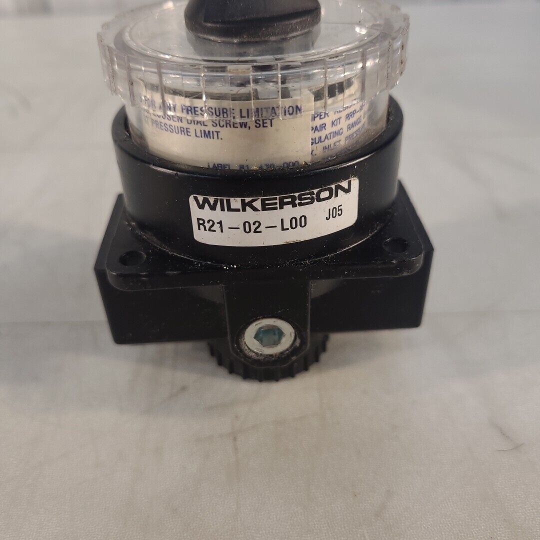 Wilkerson R21-02-L00 Pressure Regulator Adjustable 0-40psi Max Inlet 300psi