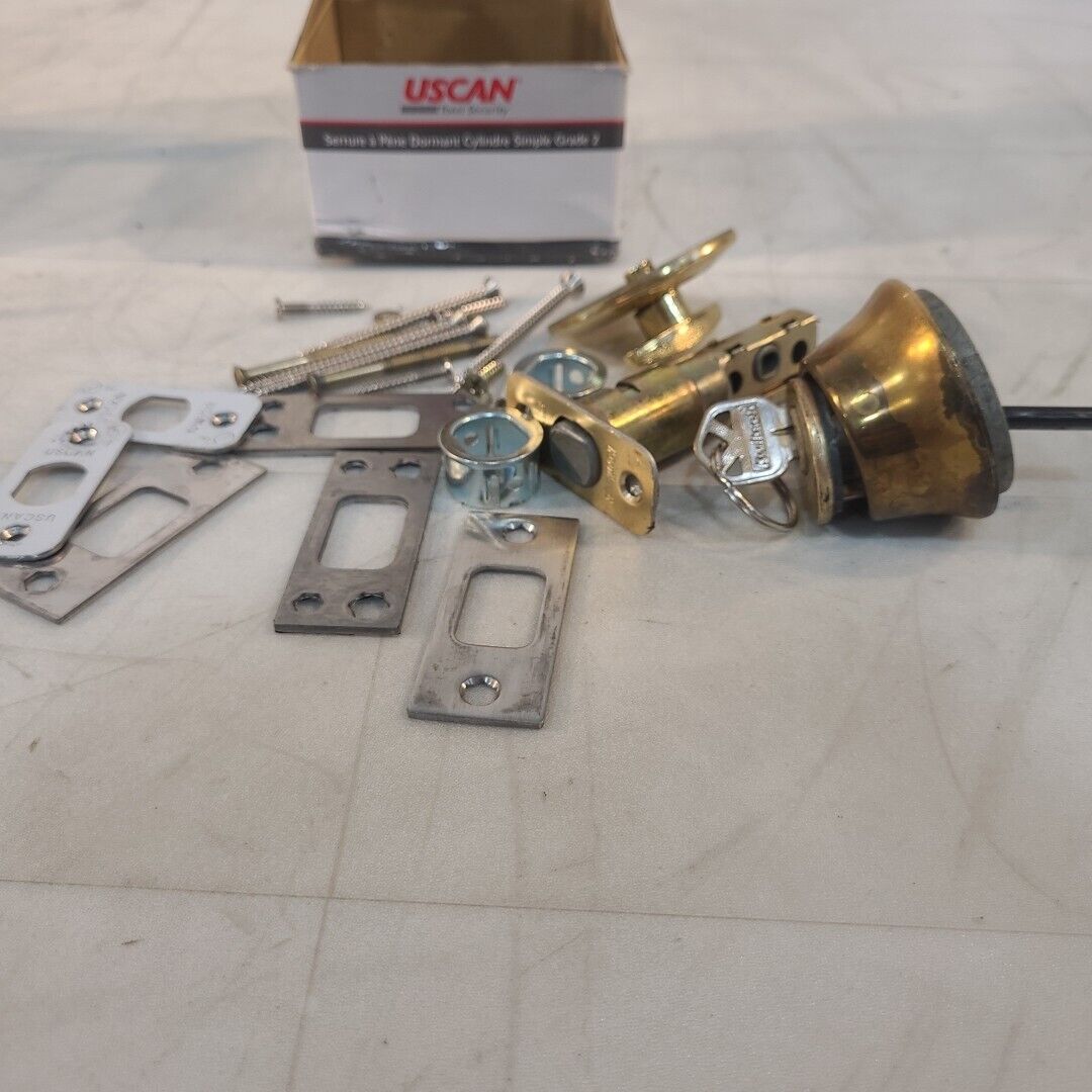 Kwikset 660 Single Standard Cylinder Deadbolt Antique Brass