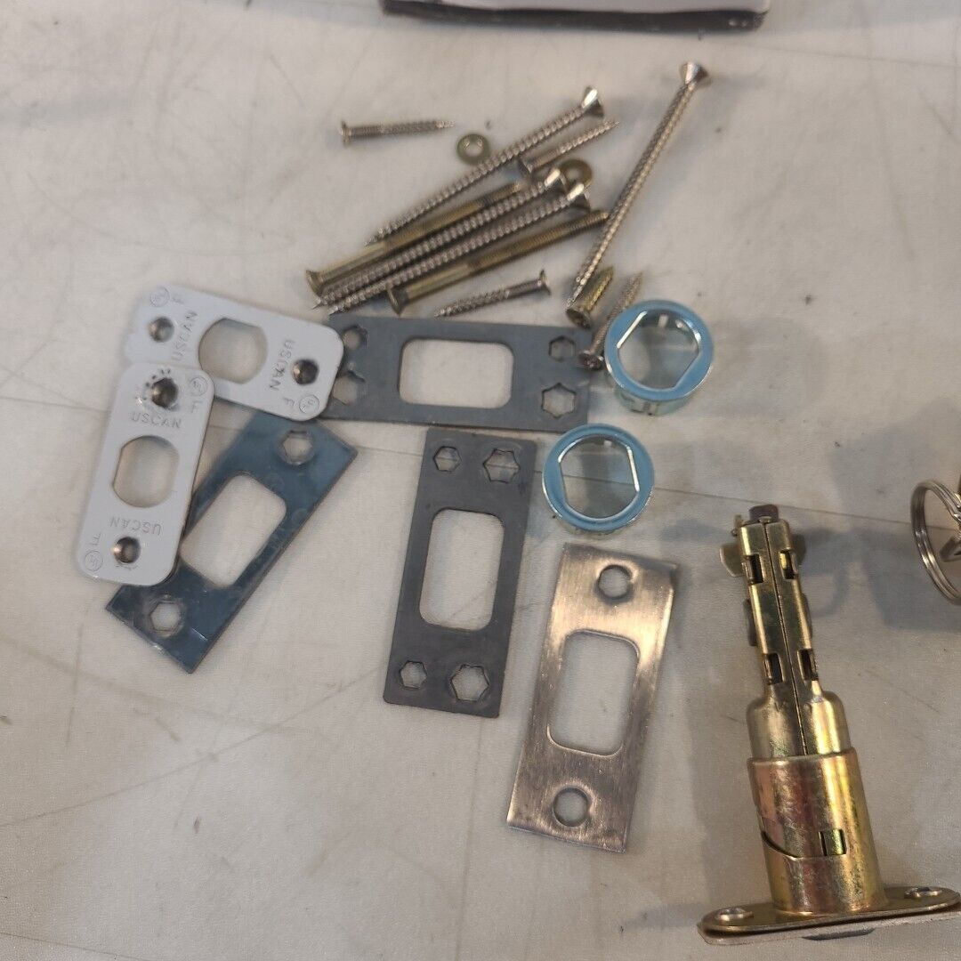 Kwikset 660 Single Standard Cylinder Deadbolt Antique Brass