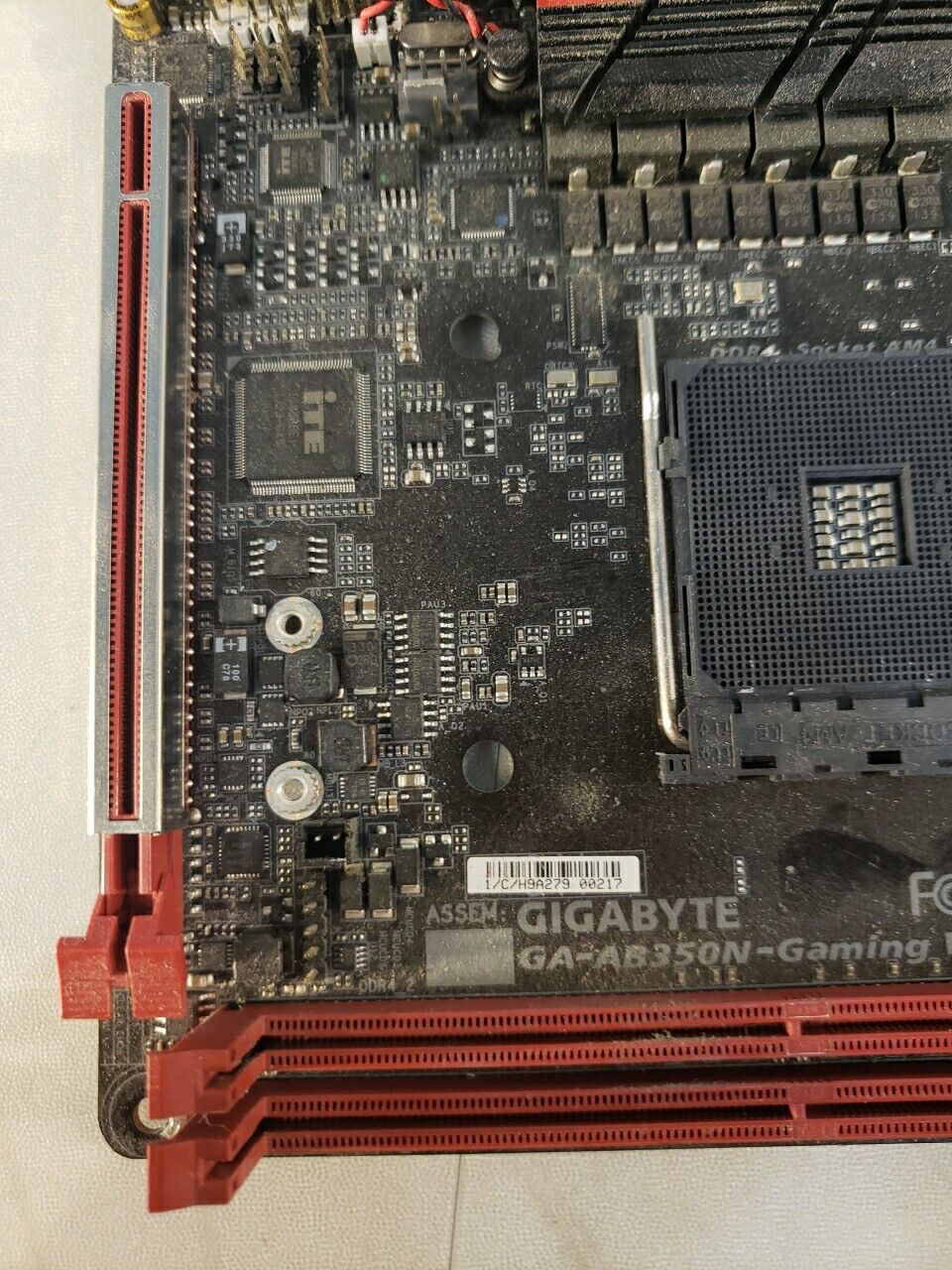 FOR PARTS Gigabyte GA-AB350N Gaming-Wifi Motherboard with ASUS Antenna