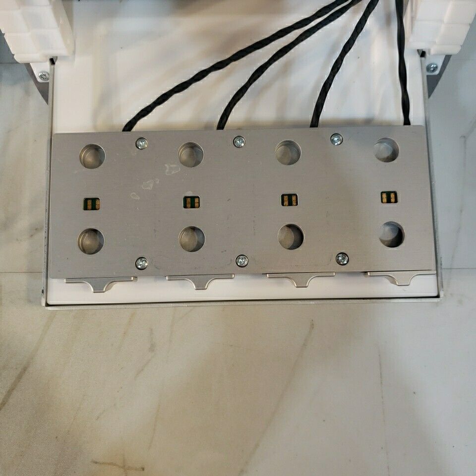 Biolin Q-Sense E4 Quartz Crystal Microbalance QCM Analysis - Missing Chambers
