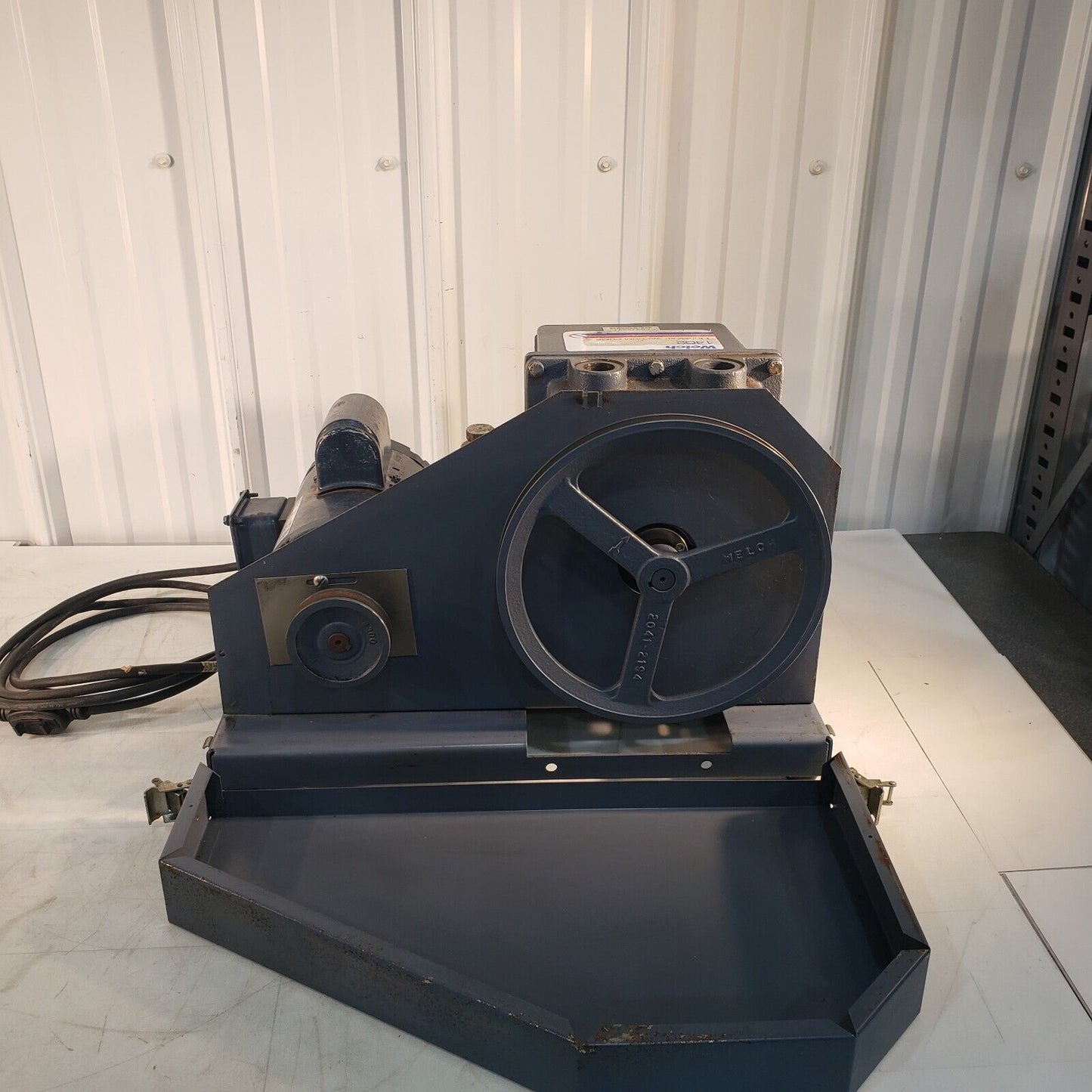 *FOR PARTS* Welch 1402 DuoSeal Vacuum Pump, 115V 8.4A AC Motor, High Vacuum