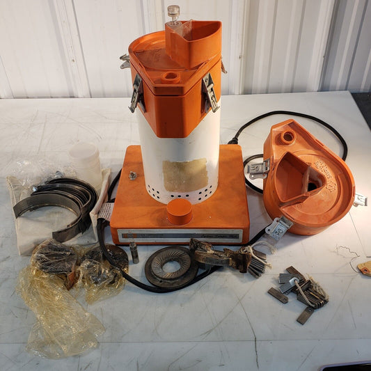 UDY 3010-033 Cyclone Sample Mill With Accessories, Grinding Pads, Screens, Burrs