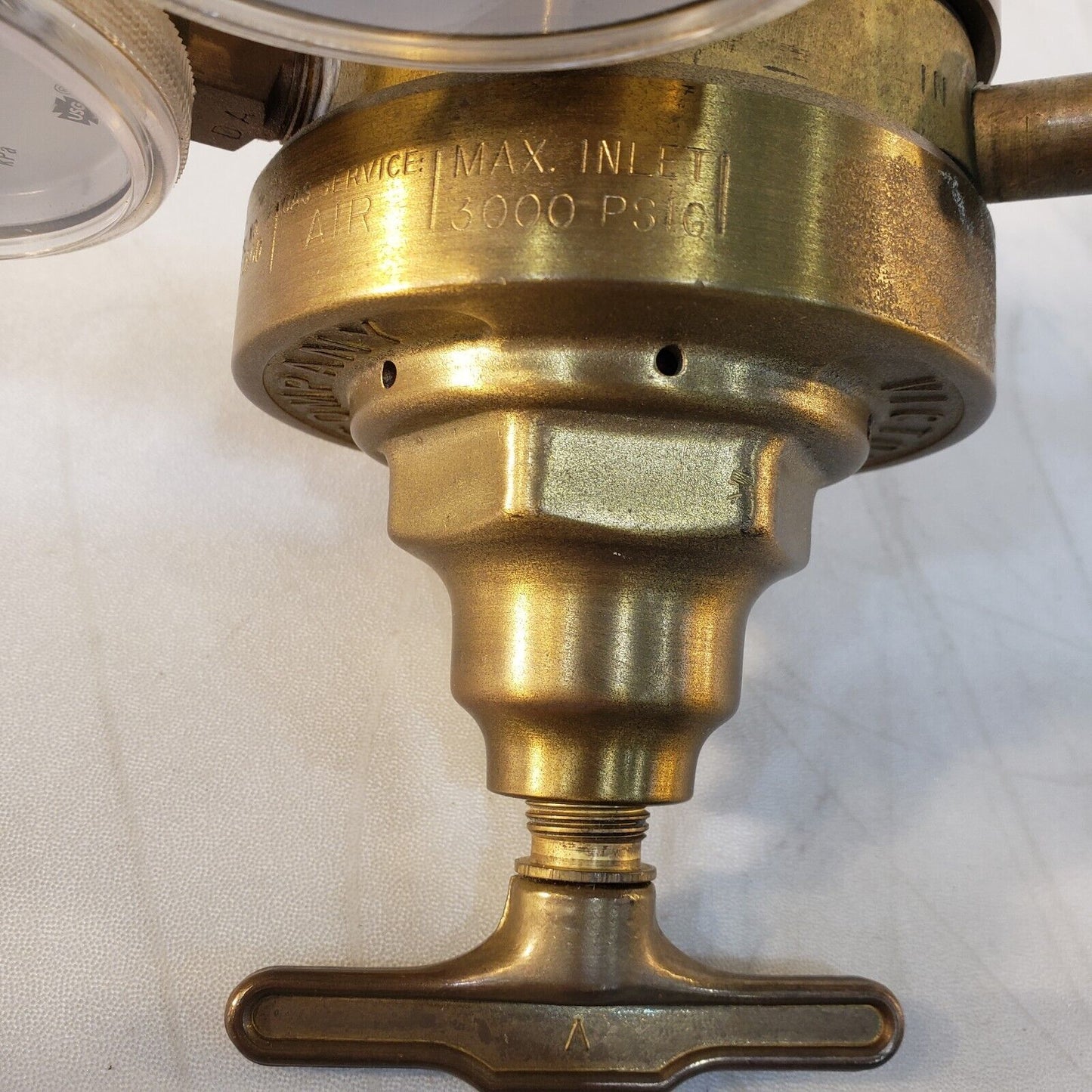 Victor VTS450D Compressed Air Regulator Max Inlet 3000PSIG Equipment Co.