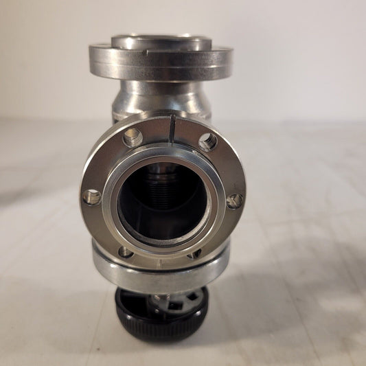 PerkinElmer Manual Bellows Angle Vacuum Valve 2.75" CF DN35CF Conflat Flanges