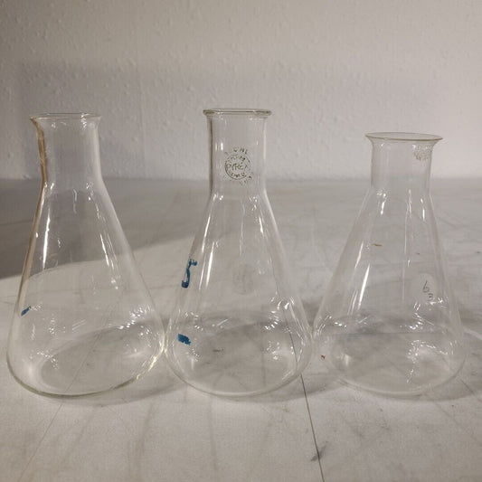 Lot Of 3 Pyrex Corning 300mL Erlenmeyer Flask Laboratory Glassware Chemistry Use