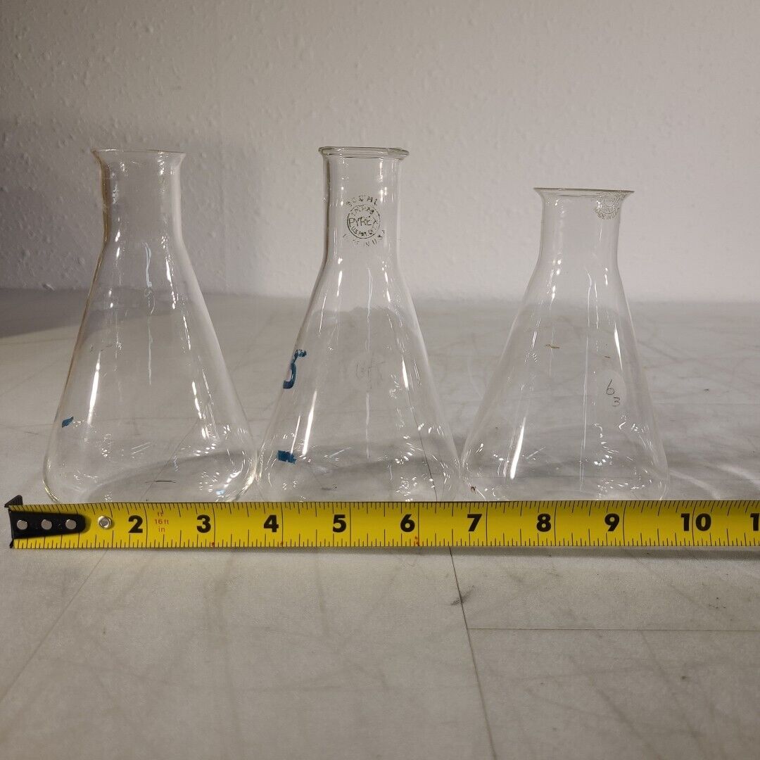 Lot Of 3 Pyrex Corning 300mL Erlenmeyer Flask Laboratory Glassware Chemistry Use