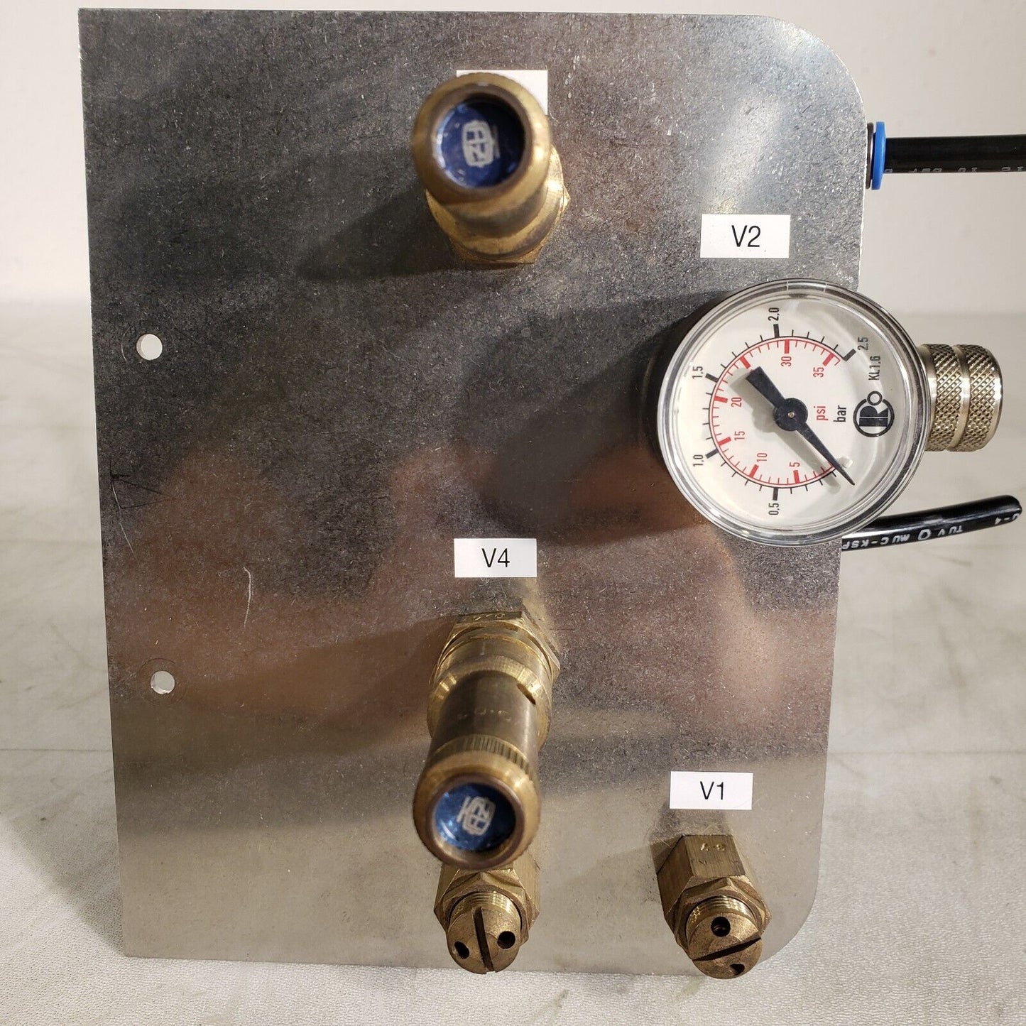 Kuhnke Air Manifold 50.780.00.25.10 TUV SV 05-882-8-D/G-0.57 from Bruker TOF